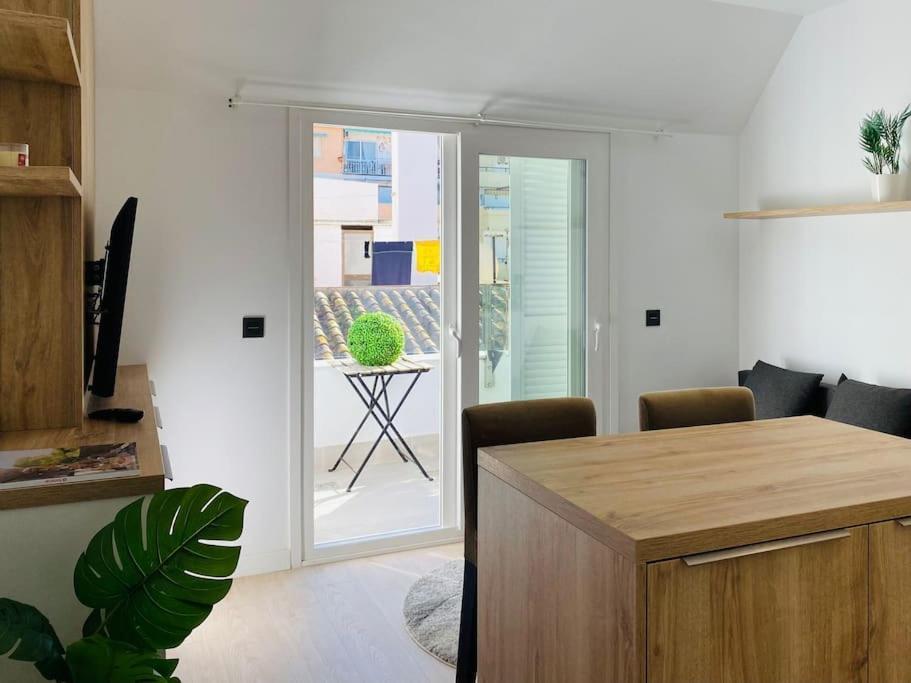Atico Con Gran Terraza En El Centro A 50 Metros De La Playa Appartement Fuengirola
